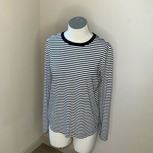 EUC Sweaty Betty Essential T-shirt stripe Small organic cotton